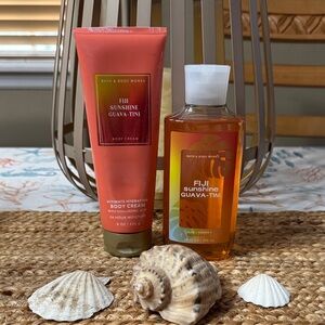 Bath & Body Works Fiji Sunshine Guava-Tini Body Care Duo